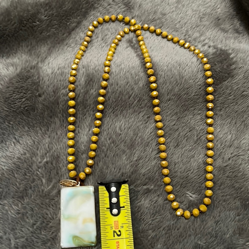 Plunder beaded necklace